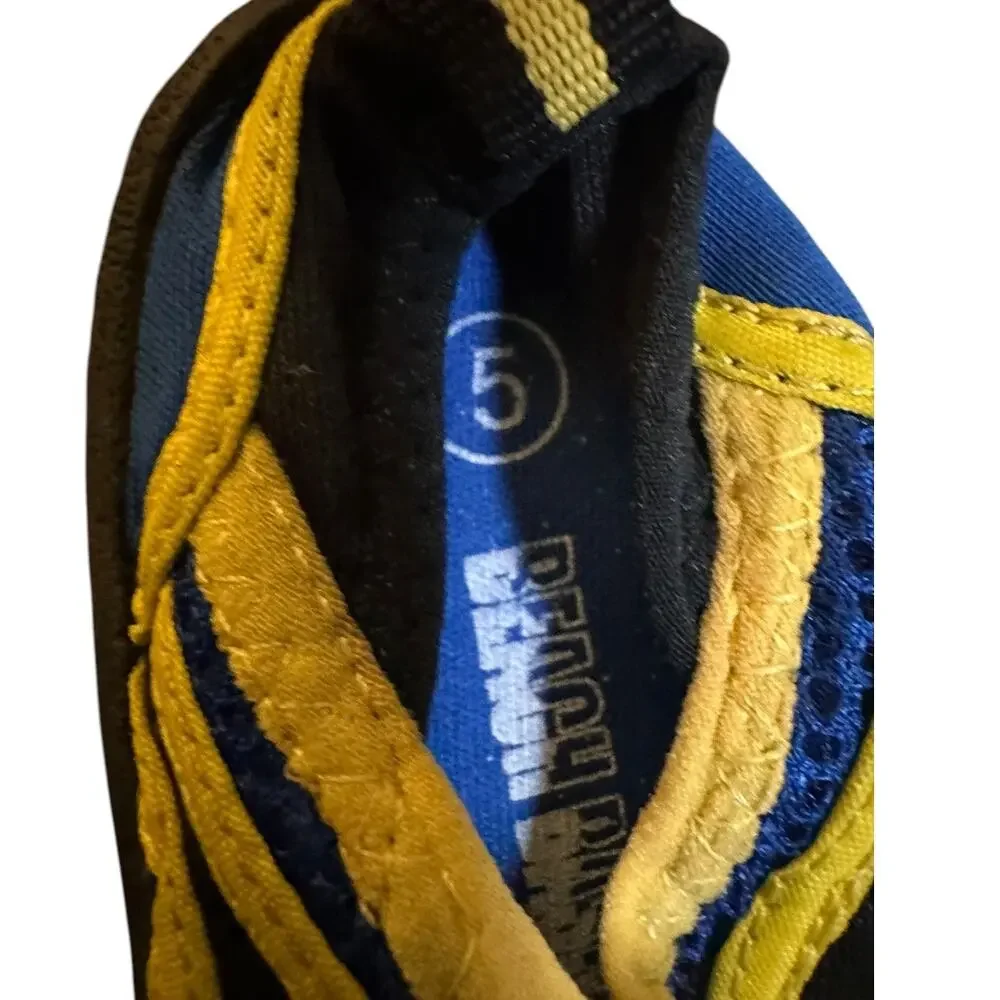Size 5 Unisex Beach Basics Water Shoes